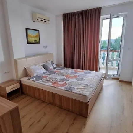 Sea Diamond, D17 Sunny Beach *